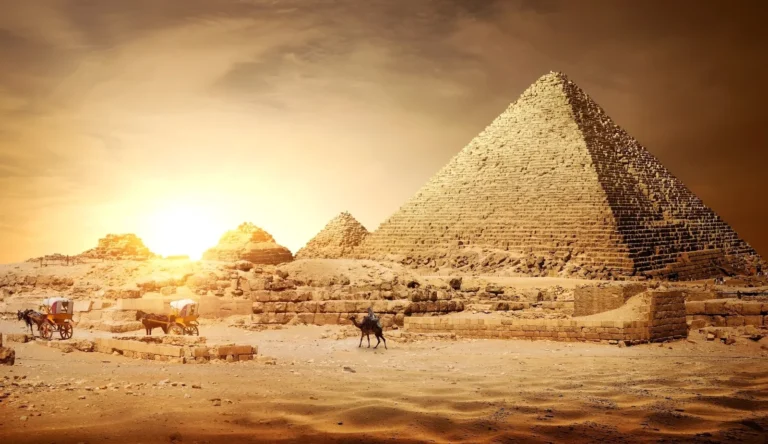 Ausflug Kairo 2 Tage – Khan el-Khalili, Pyramiden & Grand Egyptian Museum privat