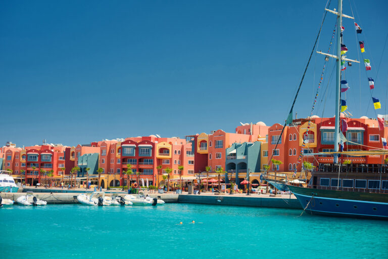 Ausflug mit Glasbodenboot & Stadtführung in Hurghada
