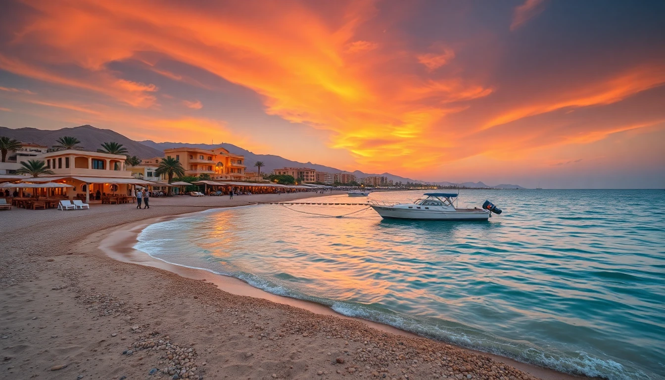 Panoramablick vom Hotelbalkon aufs Rote Meer bei Sonnenuntergang in Hurghada