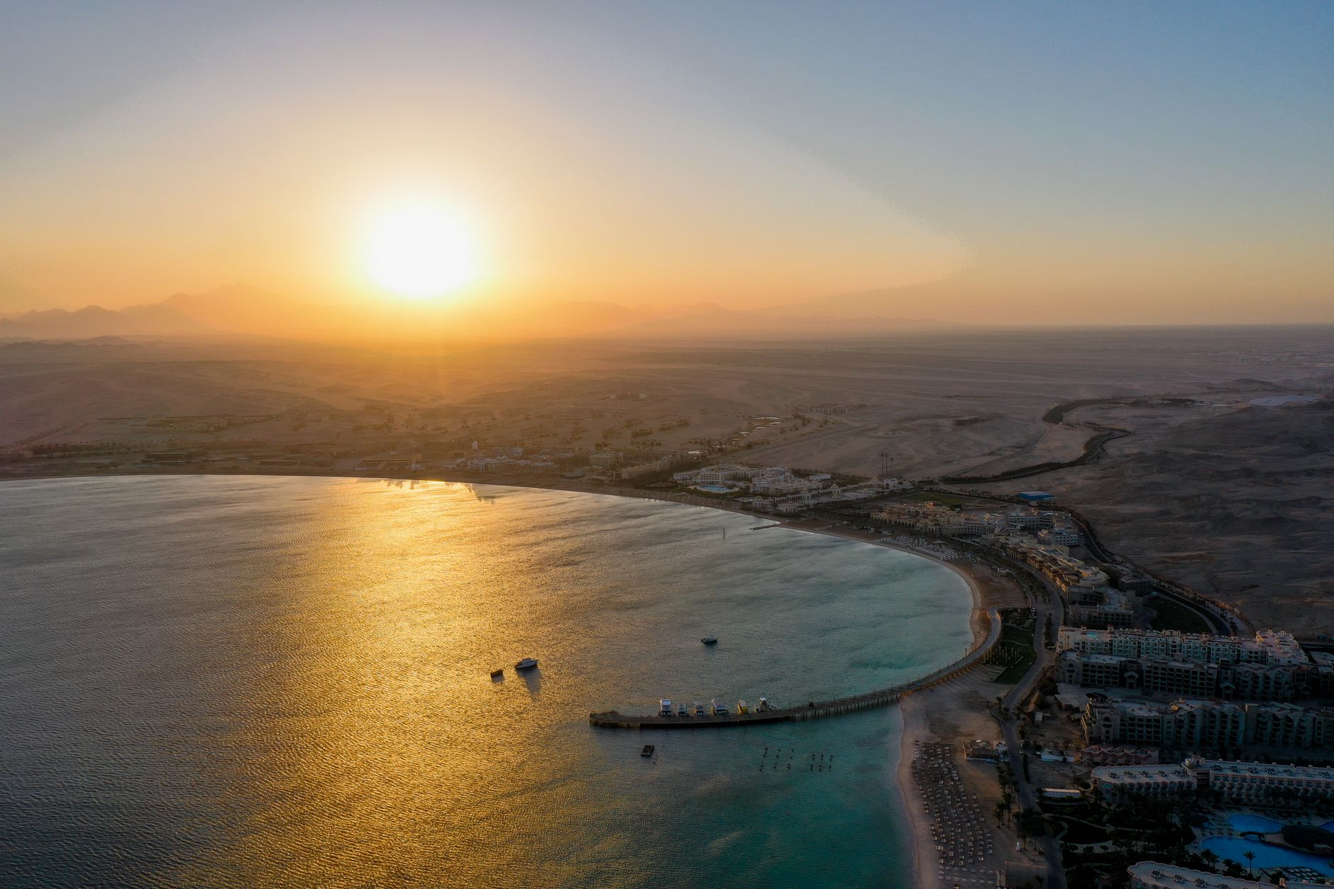 Shopping-Mall im Madinat Makadi Komplex in Makadi Bay